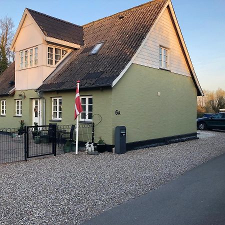 Bronks Bed And Breakfast Langeskov Exterior foto