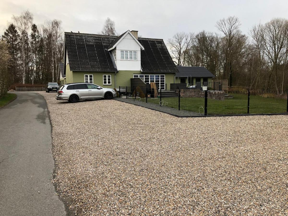 Bronks Bed And Breakfast Langeskov Exterior foto